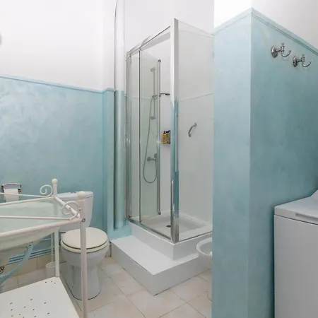 아파트 Appartement 4 pers à Menton, 60 m² - FR-1-196-378 3*