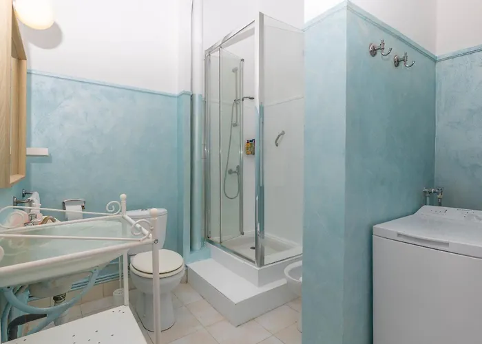 Apartment 4 Pers A Menton, 60 M² - Fr-1-196-378 *